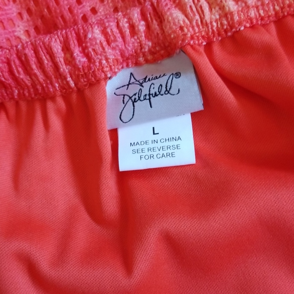 Orange Top - Picture 3 of 4